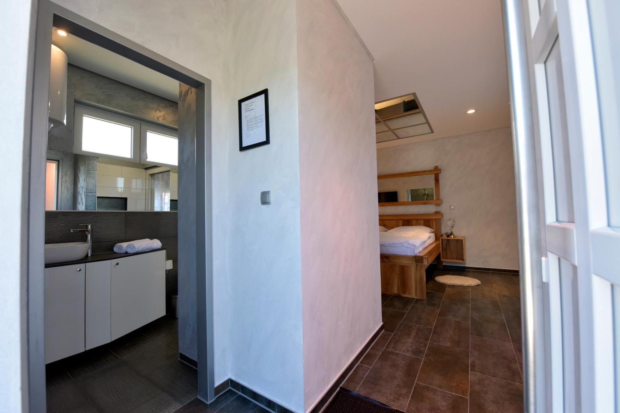 Apartmani I Bungalovi Trojka 바냐루카 객실 사진