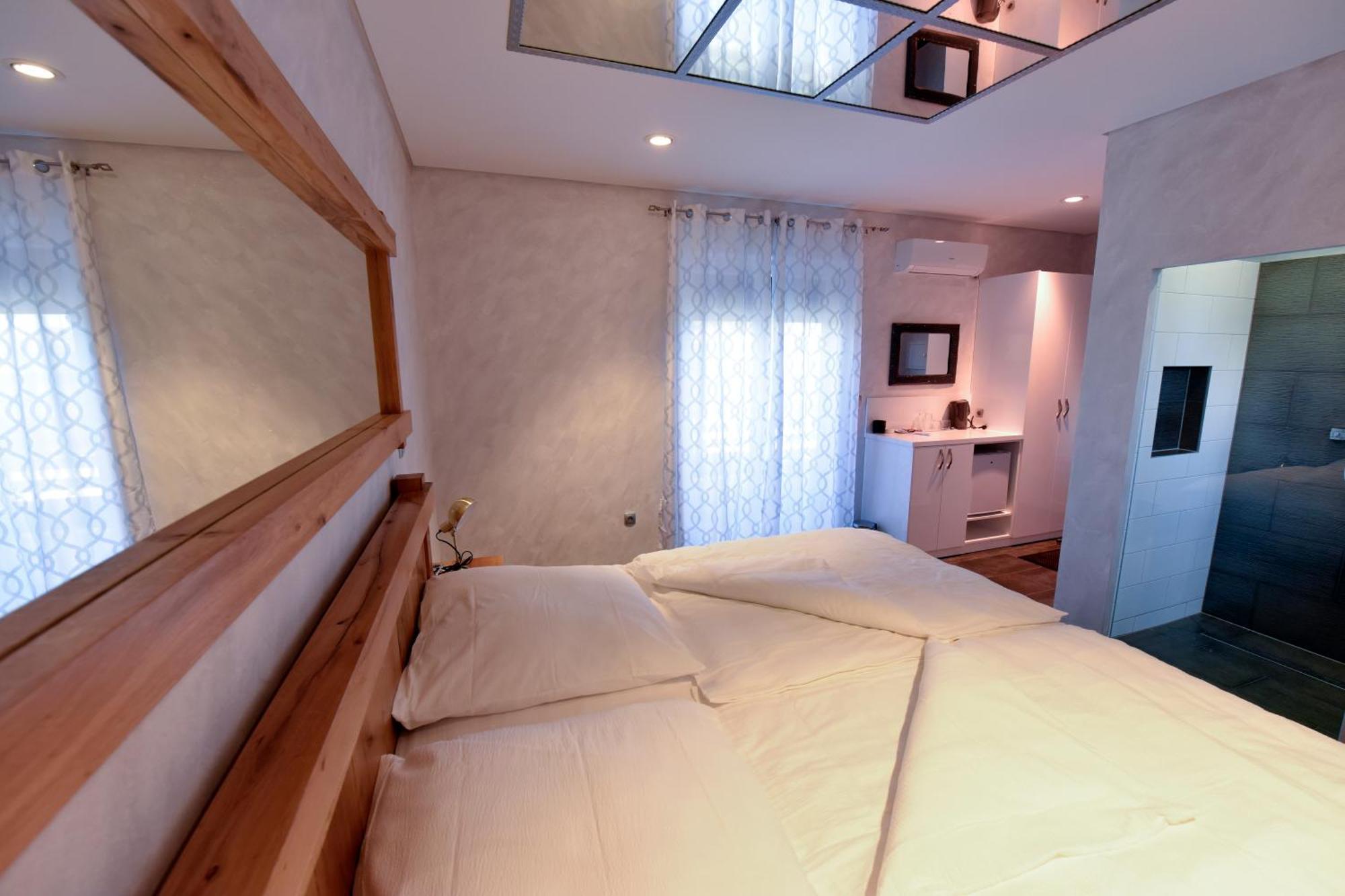 Apartmani I Bungalovi Trojka 바냐루카 객실 사진